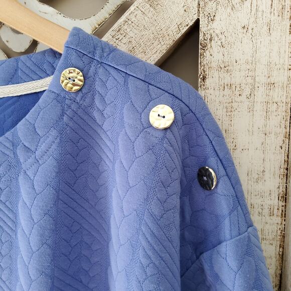 Emily Daniels Women's Long Sleeve Pullover Quilted Button Shoulder Top om Blue - Picture 4 of 5